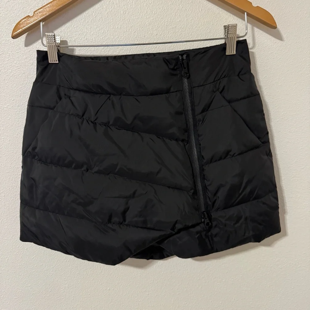 New Iceburg Outerwear Oslo Skirt Black Mini Insulated Puffer Winter X-Large/18